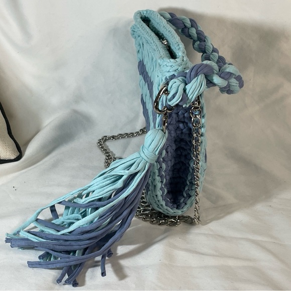 Handmade tshirt yarn honeycomb pattern bag - Picture 7 of 9